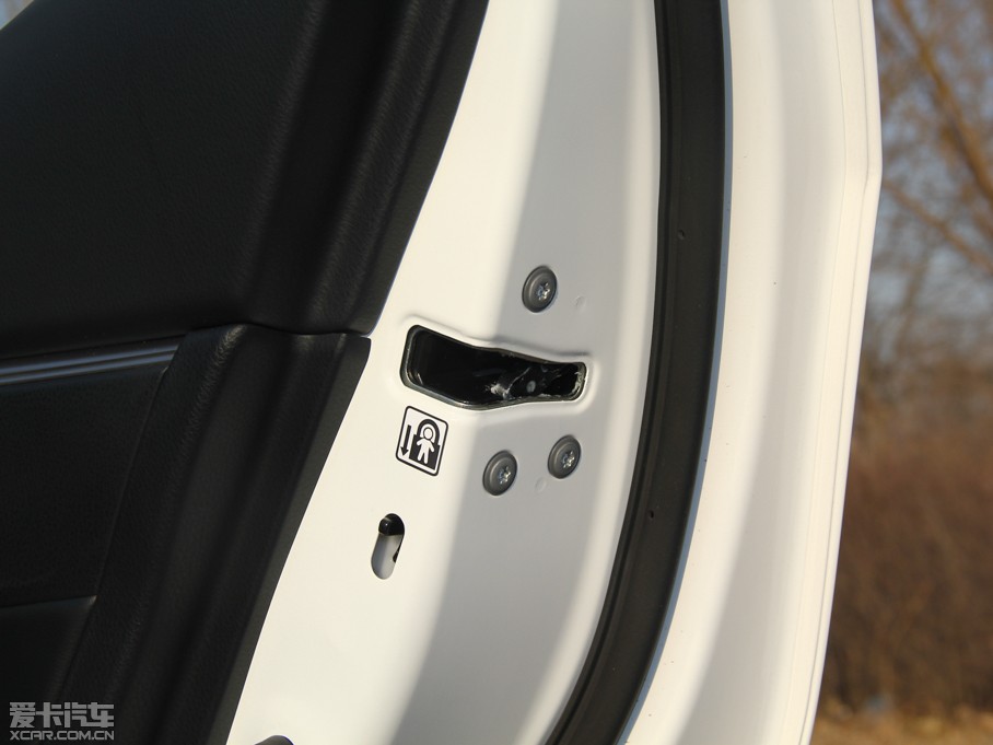 2014_ 1.6L քGLX-i