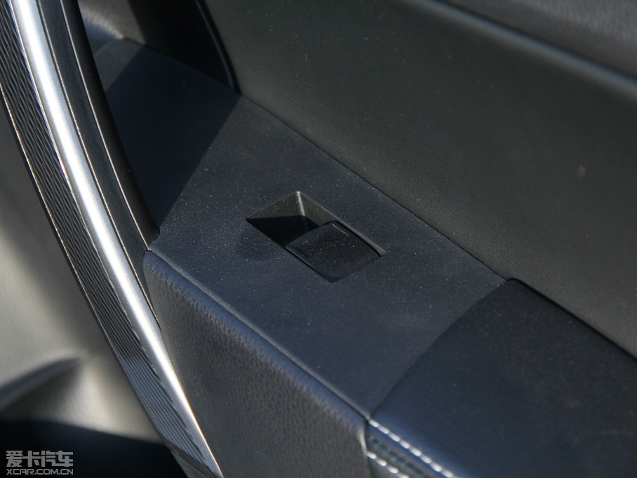 2014_ 1.6L քGLX-i