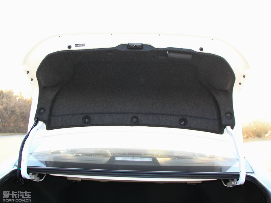 2014_ 1.6L ք(dng)GLX-i