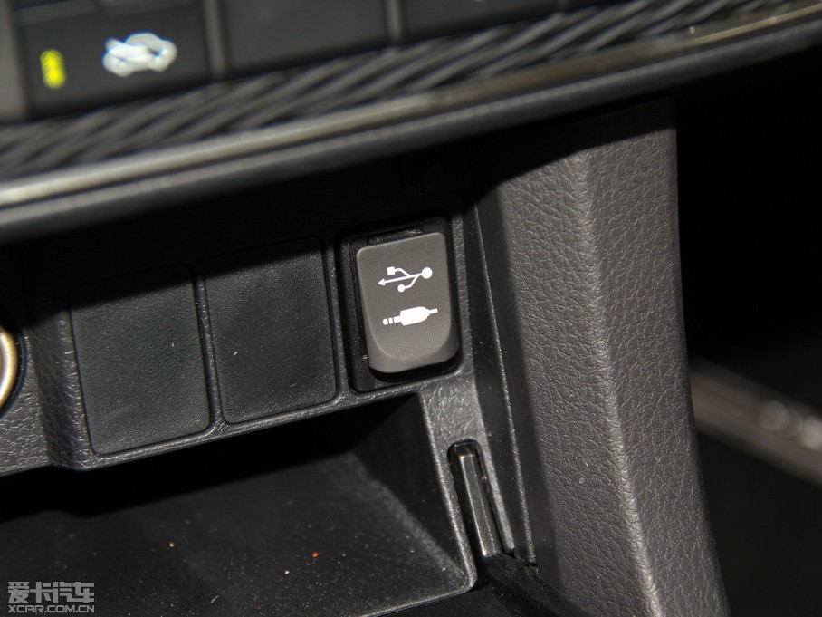 2014_ 1.6L ք(dng)GLX-i