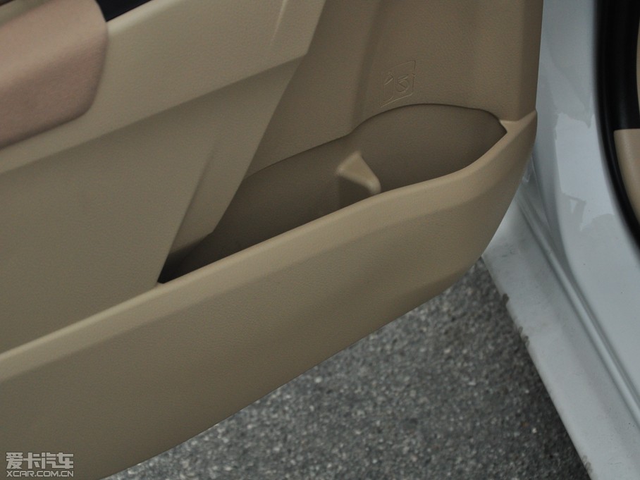 2014_ 1.6L CVT GL