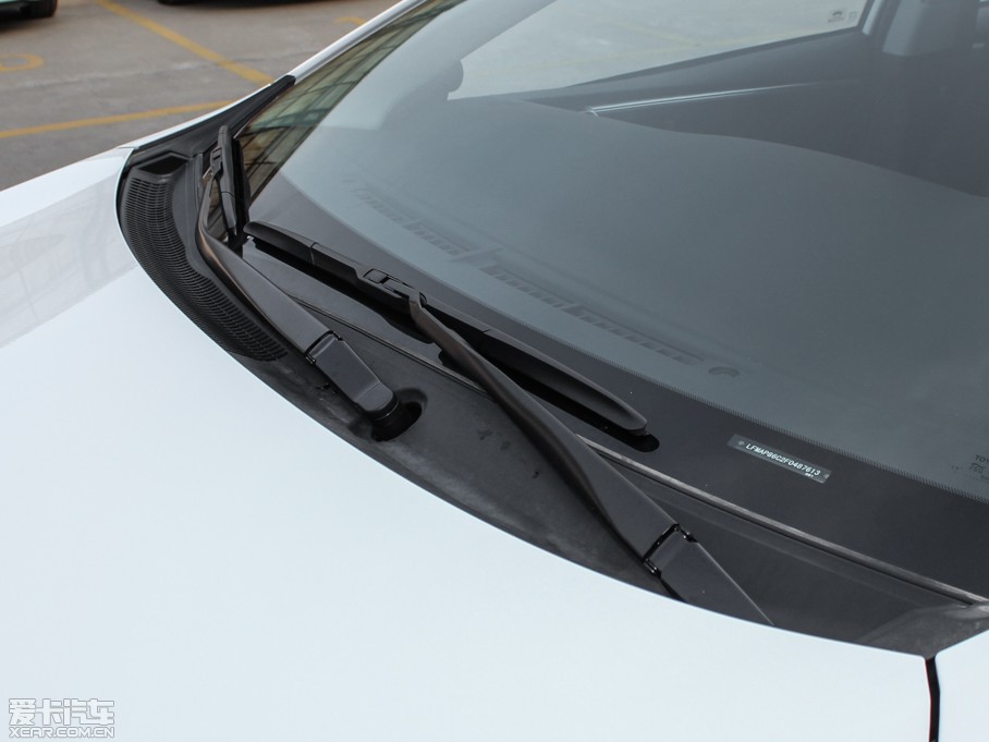 2014_ 1.6L քGL-i