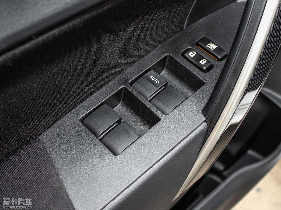 2014��_�� 1.6L �ք�GL-i