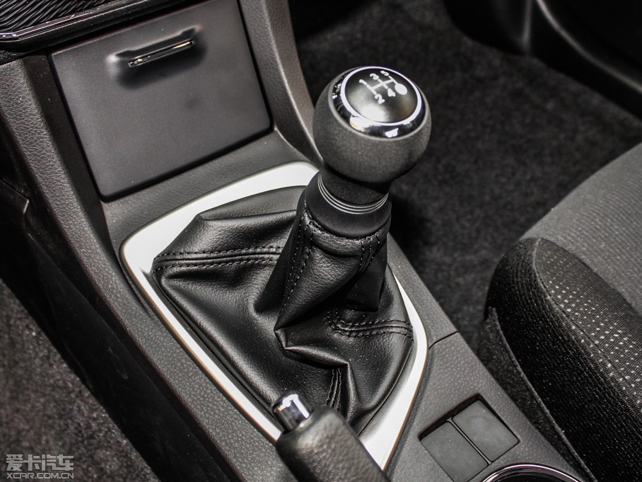 2014��_�� 1.6L �ք�GL-i