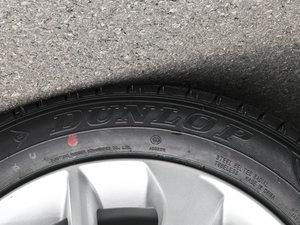 20141.6L CVT GL-iƤ ݆̥Ʒ