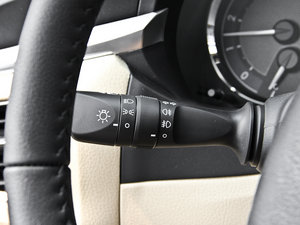 20141.6L CVT GL-iƤ п؅^(q)