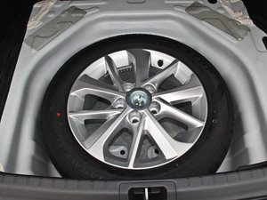 20141.6L CVT GL-iƤ ̥