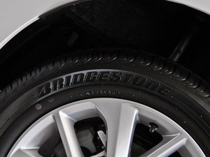 20141.6L CVT GLX-i ^