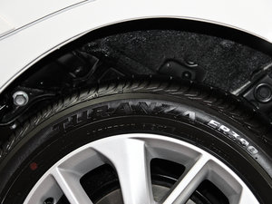 20141.6L CVT GLX-i ^