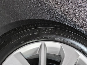 20141.6L CVT GLX-i ^