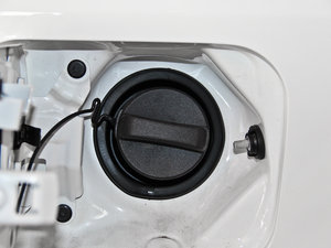 20141.6L CVT GLX-i ^