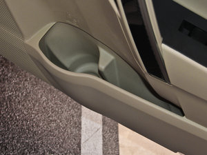 20141.6L CVT GLX-i g