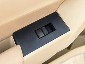 20141.6L CVT GL-i п؅^