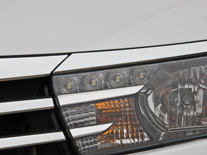 20141.8L CVT GLX-i ^