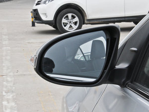 20141.8L CVT GLX-i ^