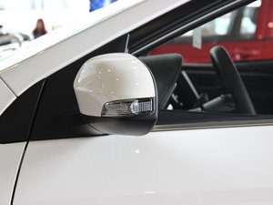 20141.6L CVT GLX-i ^