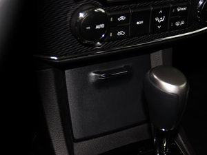 20141.6L CVT GLX-i(do) п؅^(q)