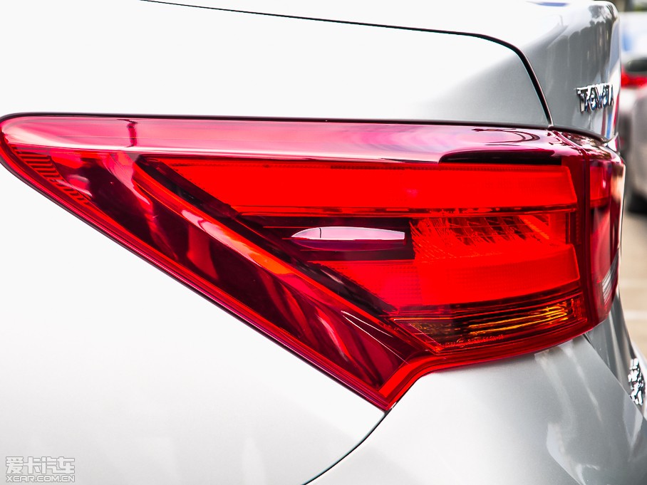 2015��ʹ� 2.5L ���A��