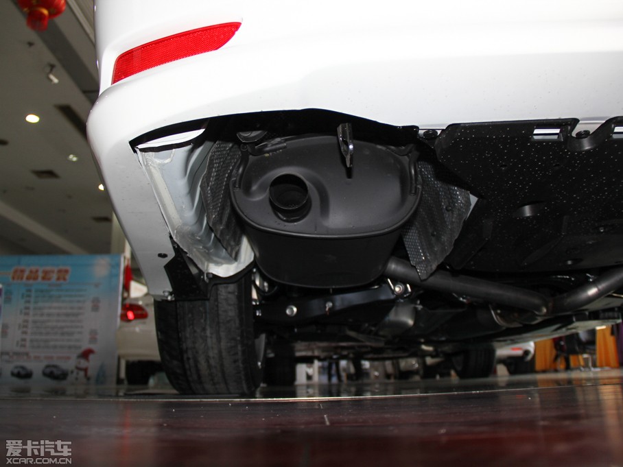 2015��ʹ� 2.5L ���A��