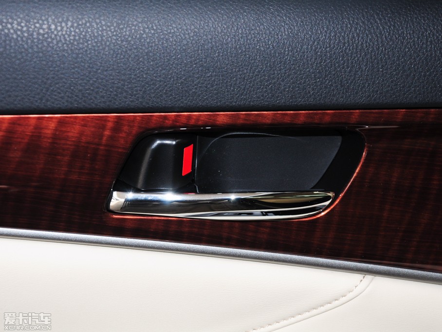 2015��ʹ� 2.5L ������