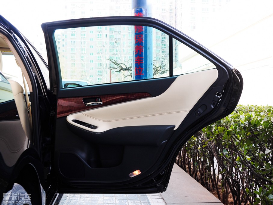 2015��ʹ� 2.5L ������