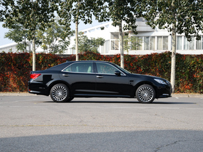 一汽豐田2015款皇冠