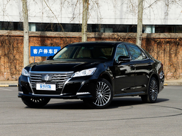 一汽豐田2015款皇冠