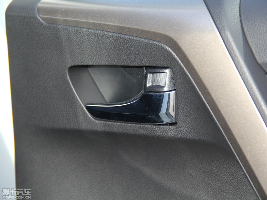 2015RAV4s 2.5L Ԅ(dng)(q)A