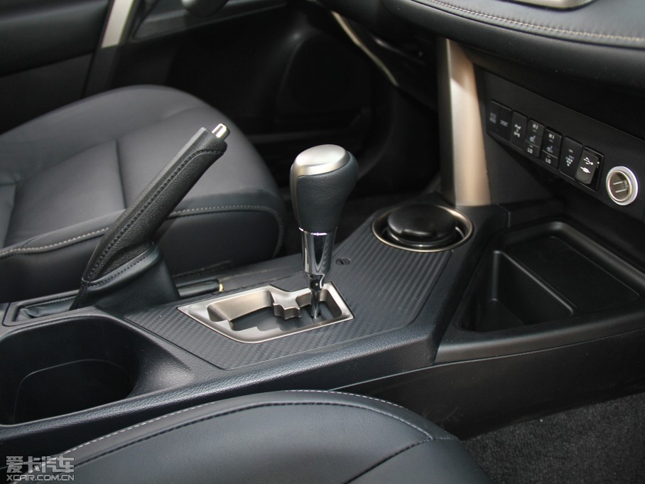 2015RAV4s 2.5L Ԅ(q)A