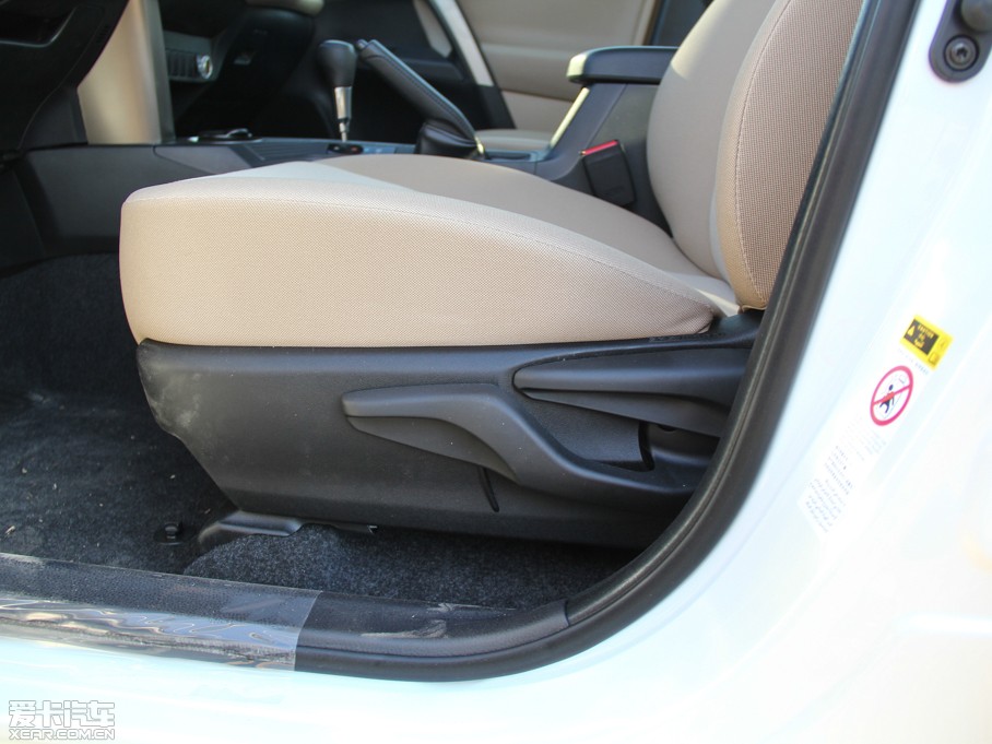 2015RAV4s 2.0L S-CVT(q)а