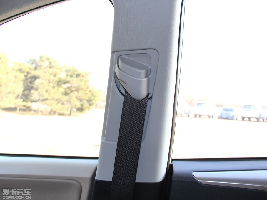 2015RAV4s 2.0L S-CVT(q)а