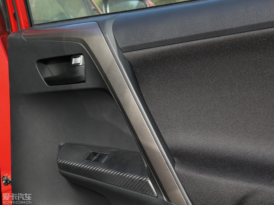 2015RAV4s 2.0L S-CVTLа