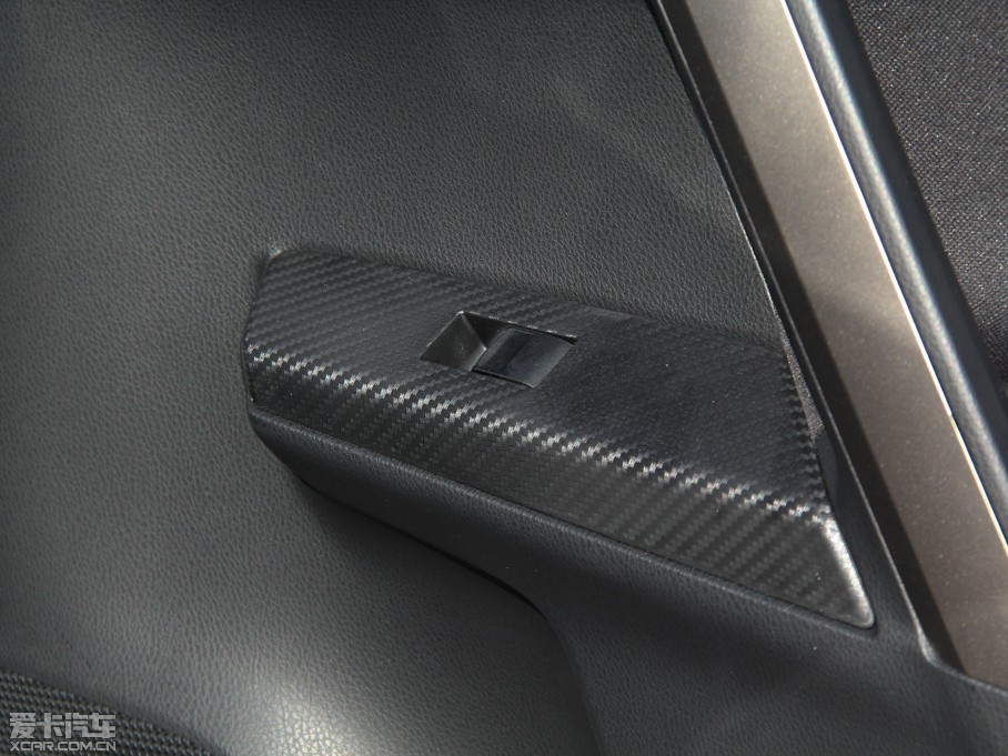 2015RAV4s 2.0L S-CVT(q)L(fng)а