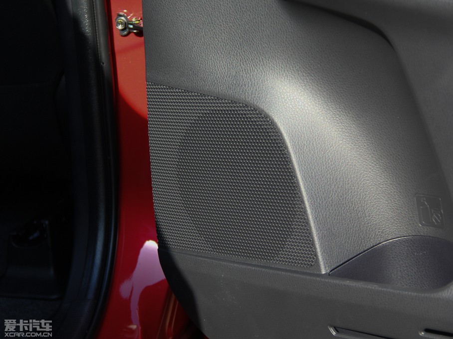 2015RAV4s 2.0L S-CVTLа