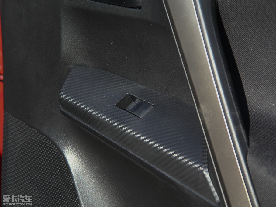 2015RAV4s 2.0L S-CVTLа