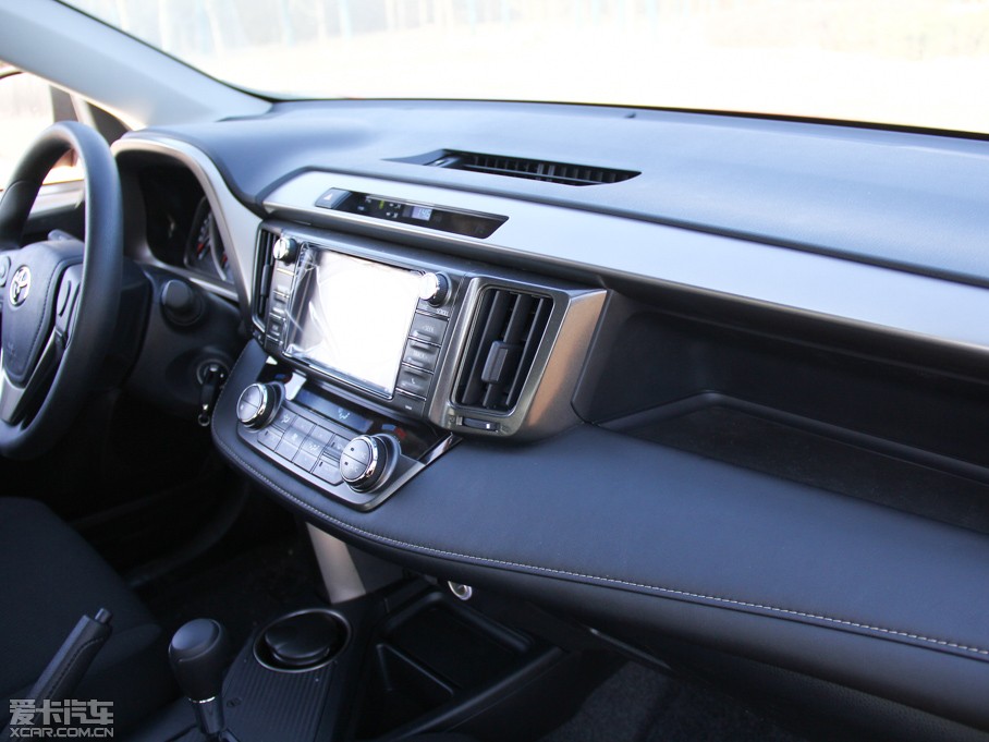 2015RAV4s 2.0L S-CVTLа