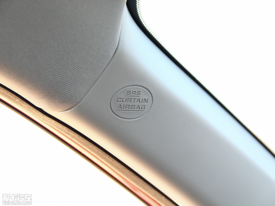 2015RAV4s 2.0L S-CVTLа