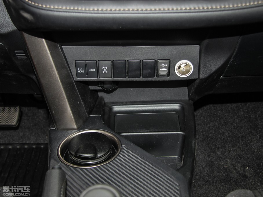 2015RAV4s 2.0L S-CVTLа