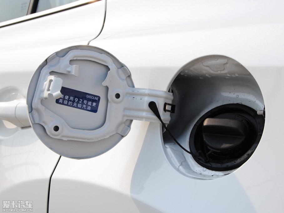 2015RAV4s 2.0L S-CVT(q)Lа