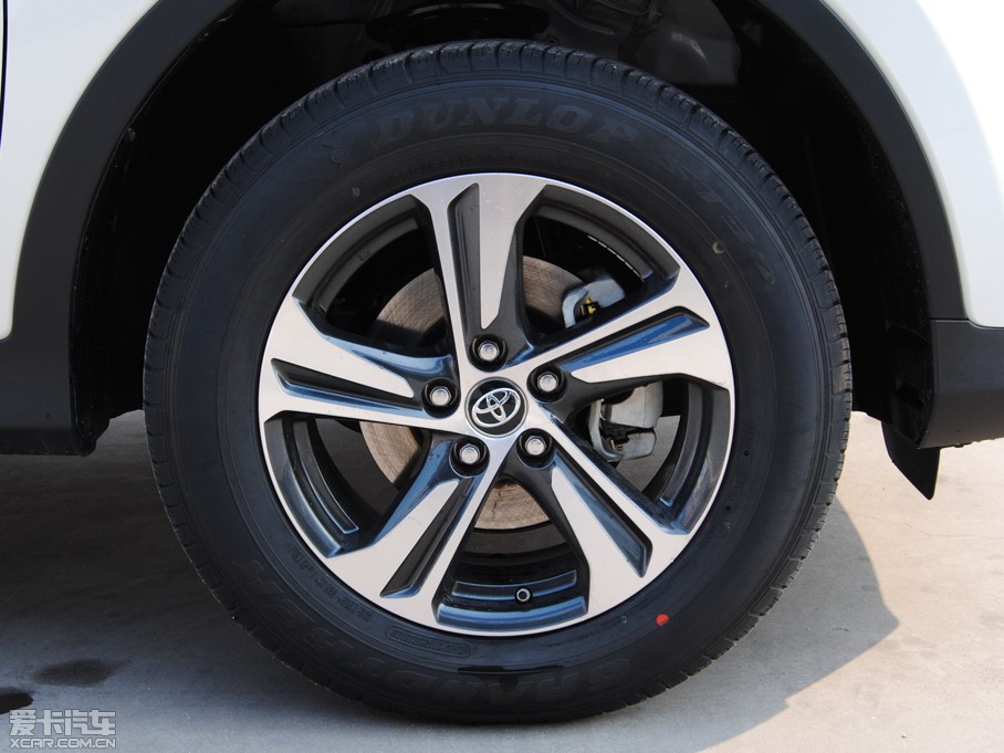 2015RAV4s 2.0L S-CVTLа