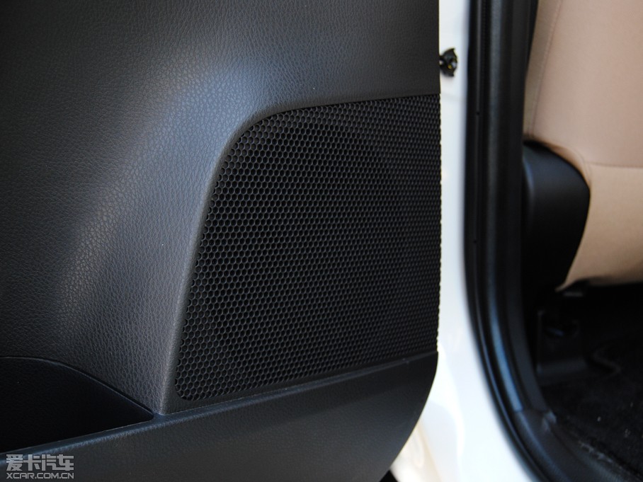 2015RAV4s 2.0L S-CVTLа