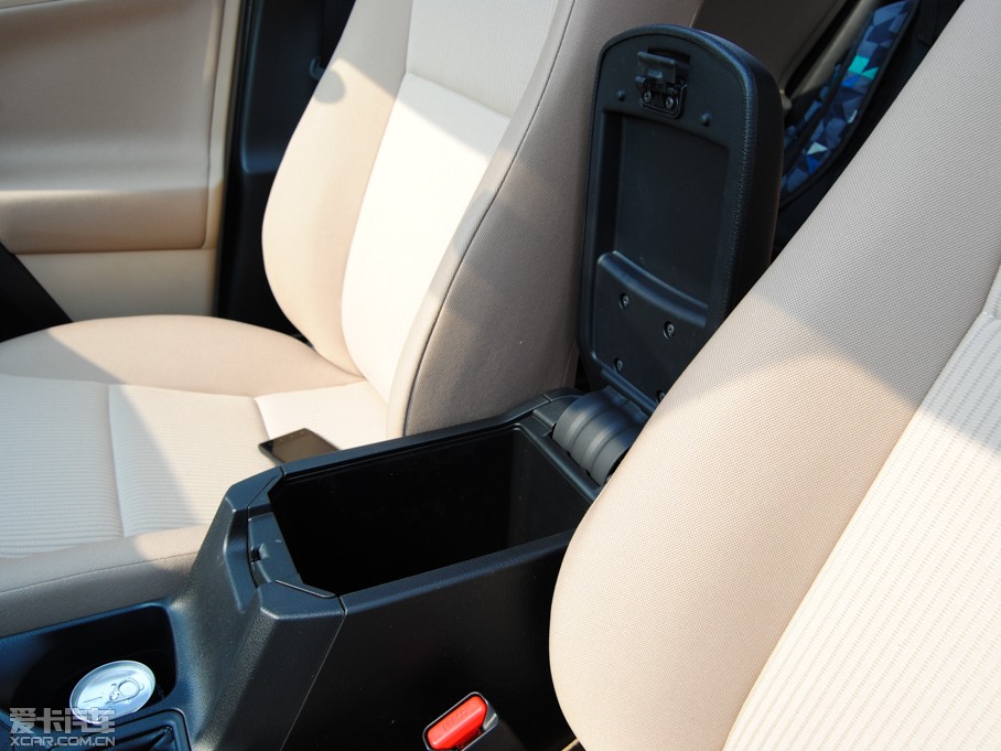 2015RAV4s 2.0L S-CVTLа