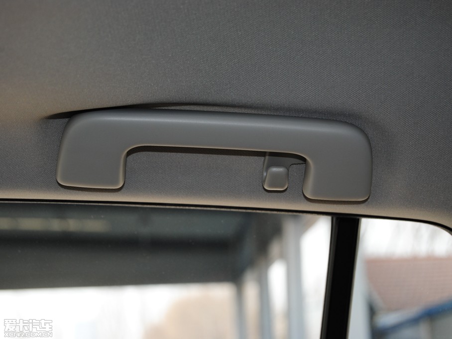 2015RAV4s 2.0L S-CVTLа