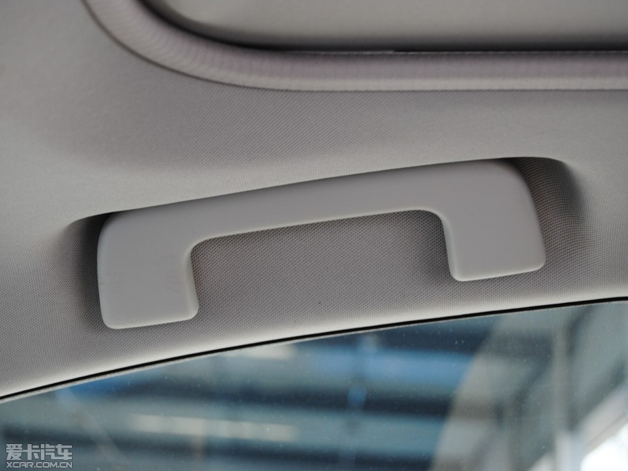 2015RAV4s 2.0L S-CVTLа