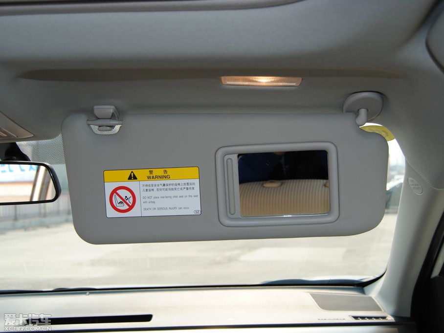 2015RAV4s 2.0L S-CVTLа