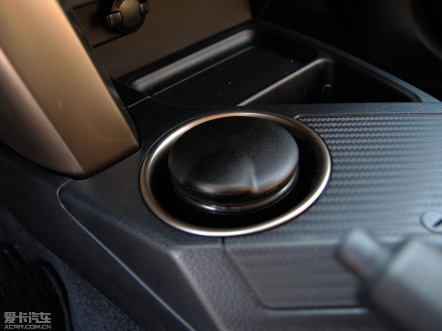 2015RAV4s 2.0L S-CVTLа