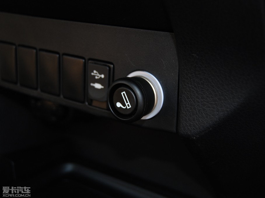 2015RAV4s 2.0L S-CVTLа