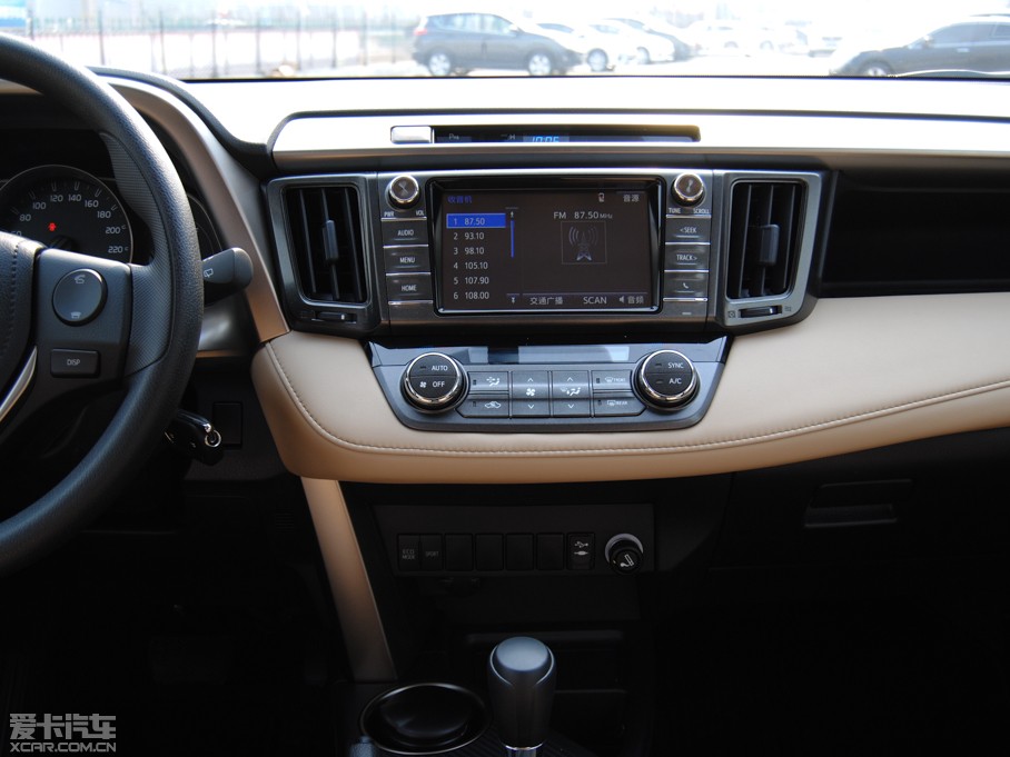 2015RAV4s 2.0L S-CVT(q)Lа