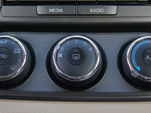 20152.0L S-CVT(q)а п؅^(q)