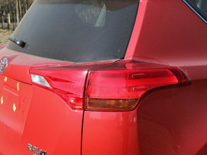 20152.0L S-CVTLа (ji)^